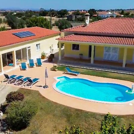 Pôr-do-sol Villa São Pedro do Corval Extérieur photo