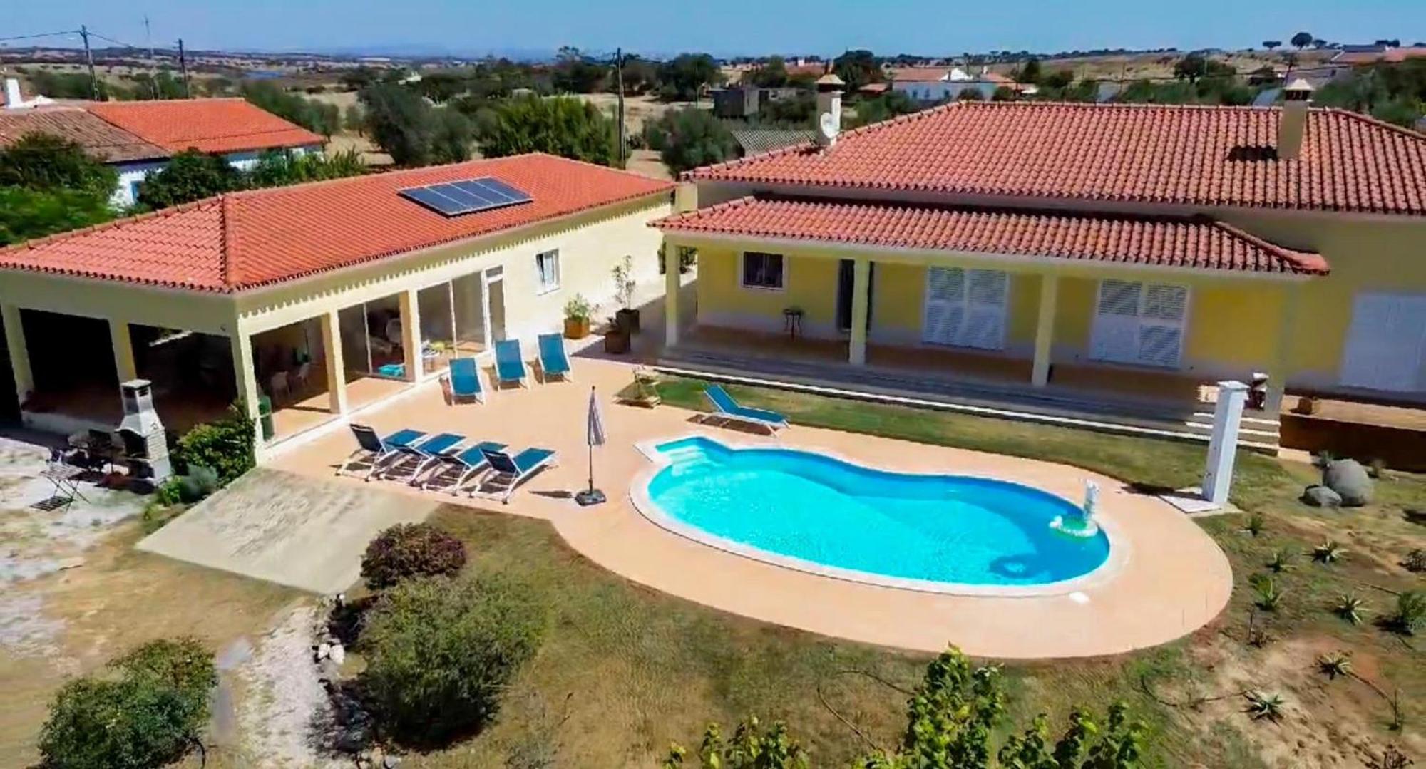 Pôr-do-sol Villa São Pedro do Corval Extérieur photo